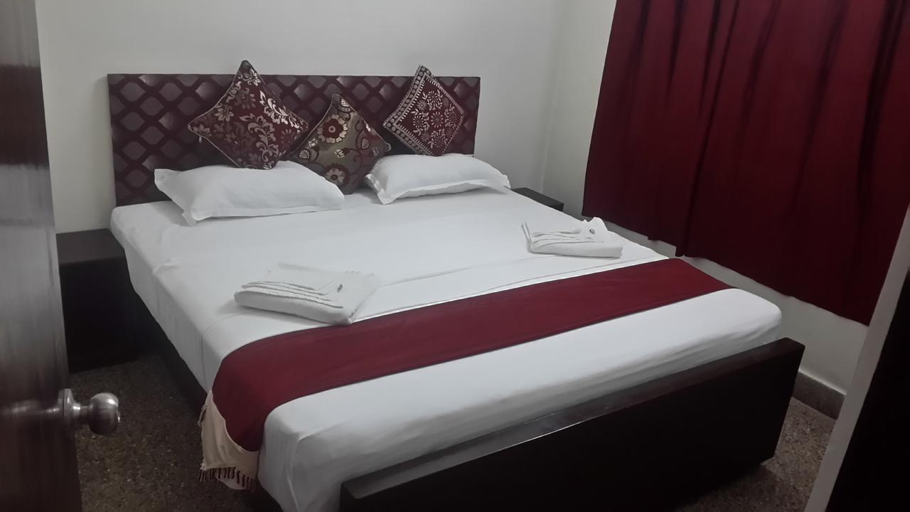 Hotel Republica Панаджі Екстер'єр фото